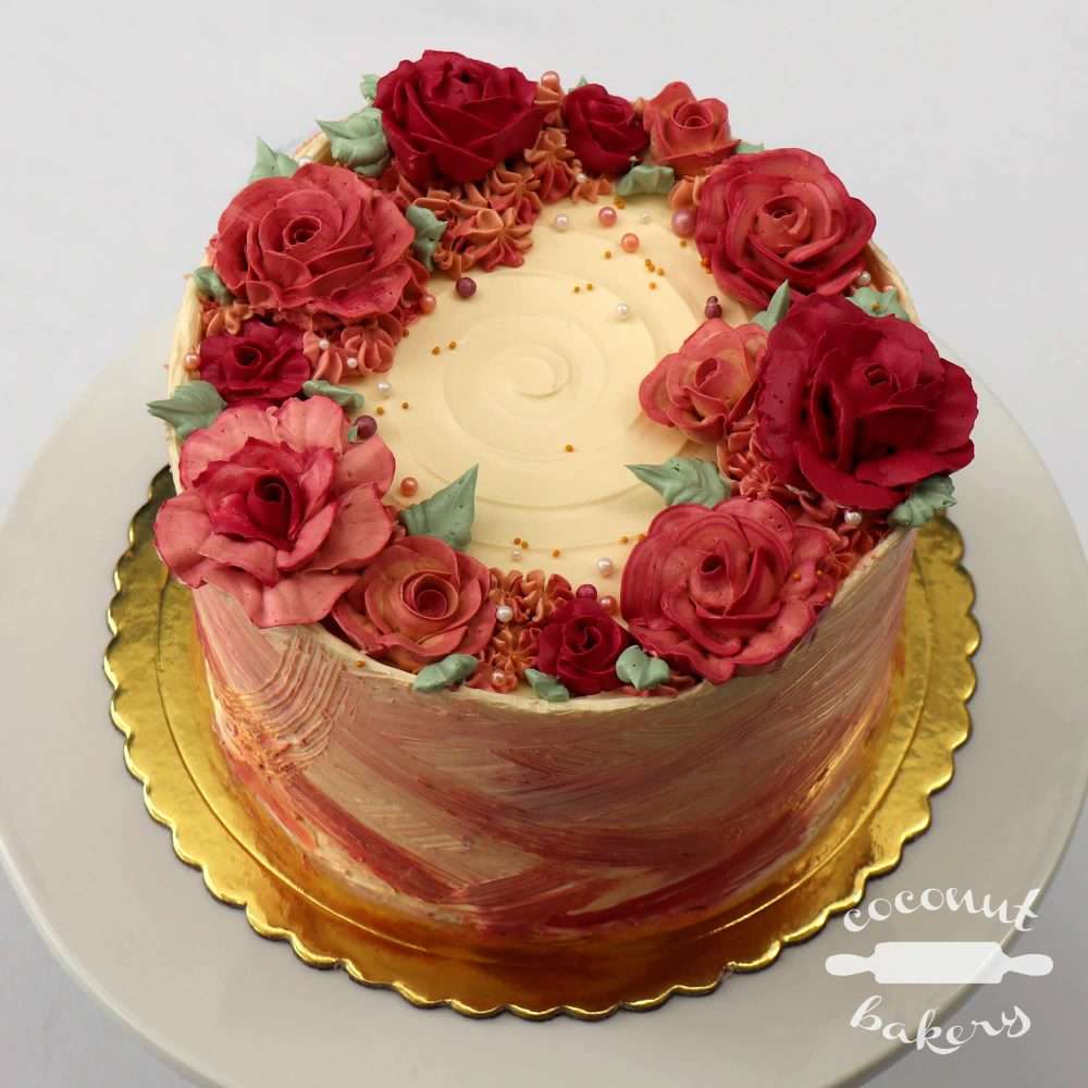 corona de rosas en buttercream artístico