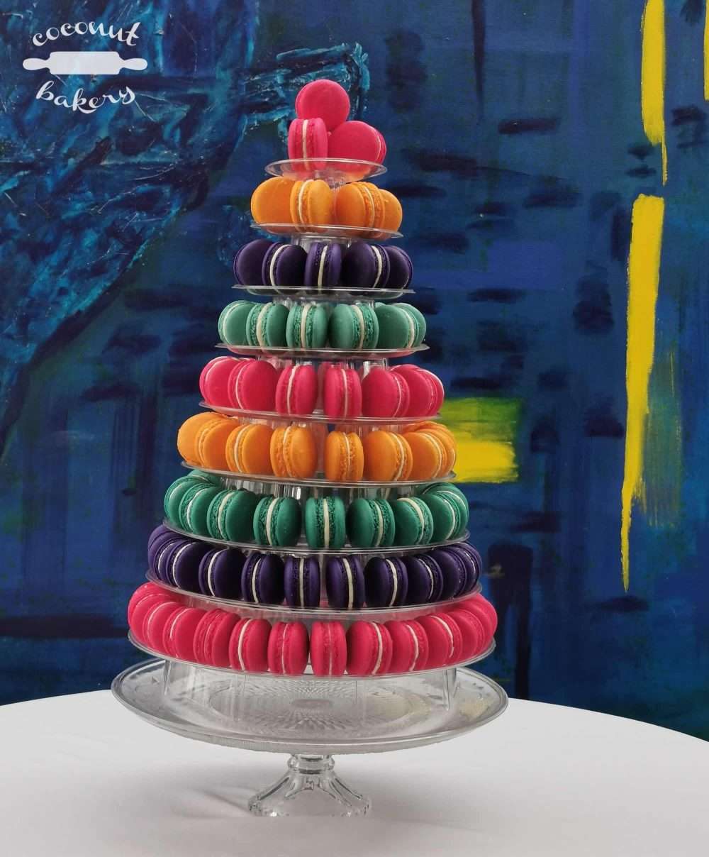 Macarons de colores para cumpleaños