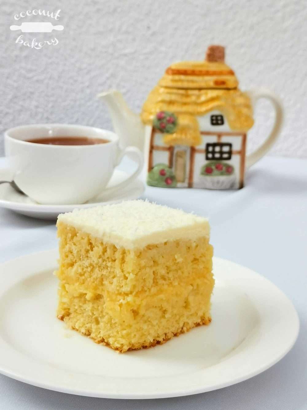 Porción de pastel de coco