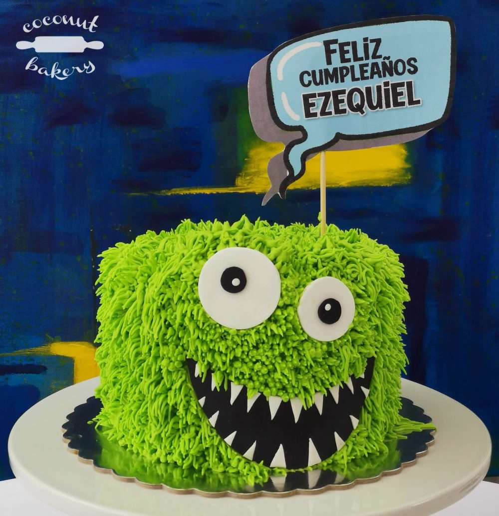 Torta de cumpleaños mounstrito verde