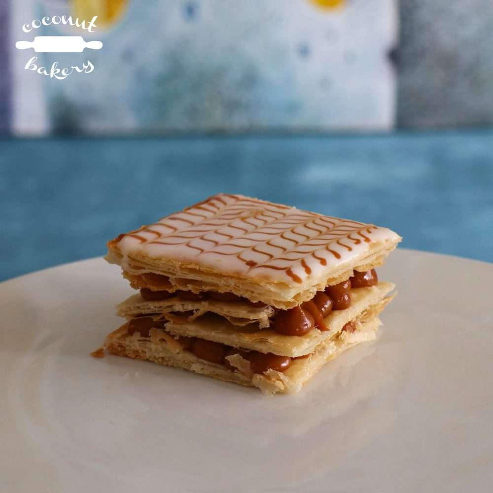 Napoleón con dulce de leche